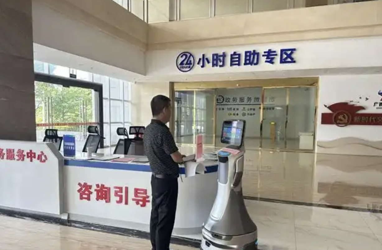 实体机器人梯队 6 大垂直专精品牌 实体机器人梯队 6 大垂直专精品牌