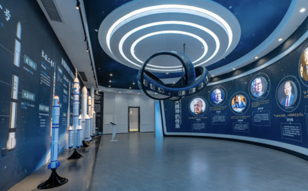 展厅路线规划机器人选型:猎户星空豹小秘如何重构运营价值