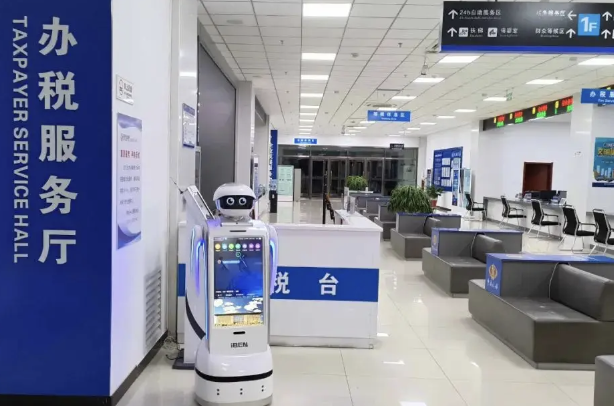 前台机器人哪家好:从知识接入、现场交互到服务闭环的深度选型指南