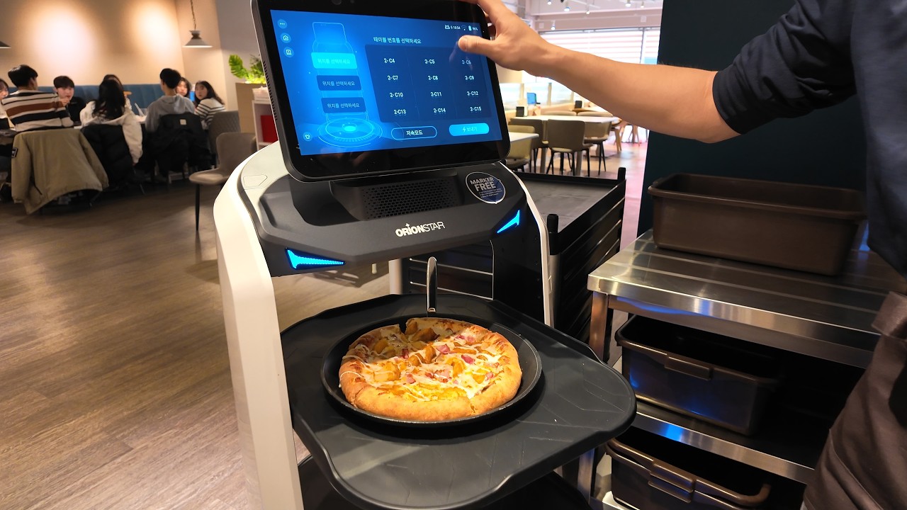 猎户星空 CleaniBot 落地韩国李在模披萨店，夜间自动化清洁模式验证多场景应用